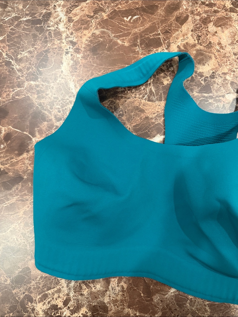 Lululemon Go Further Bra support code technology - Picture 6 of 7